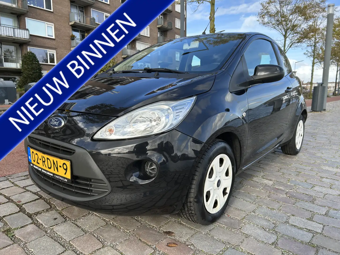 Ford Ka/Ka+ 1.2 Comfort start/stop 74.000 km airco keurige aut Schwarz - 1