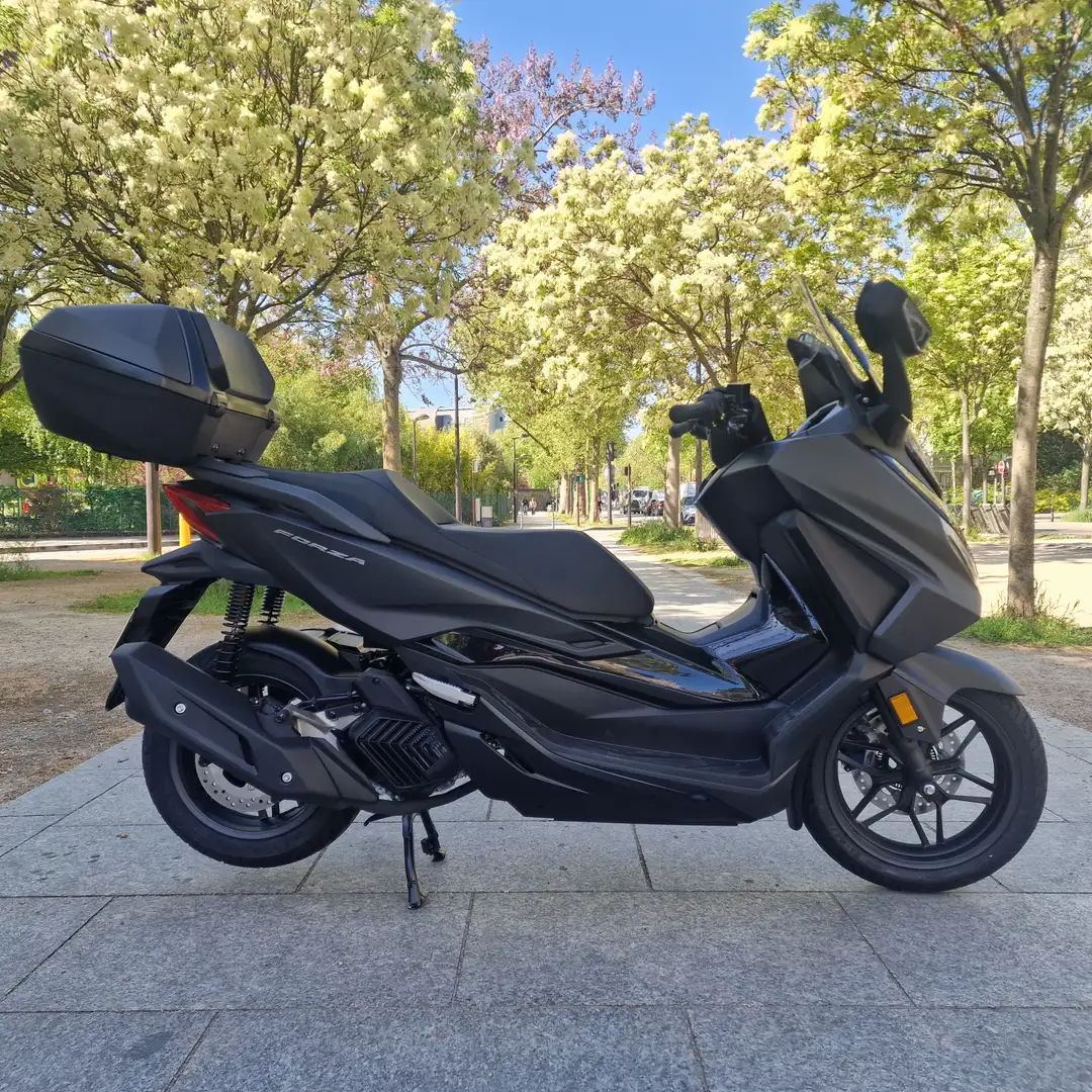 Honda Forza 125 Gri - 2