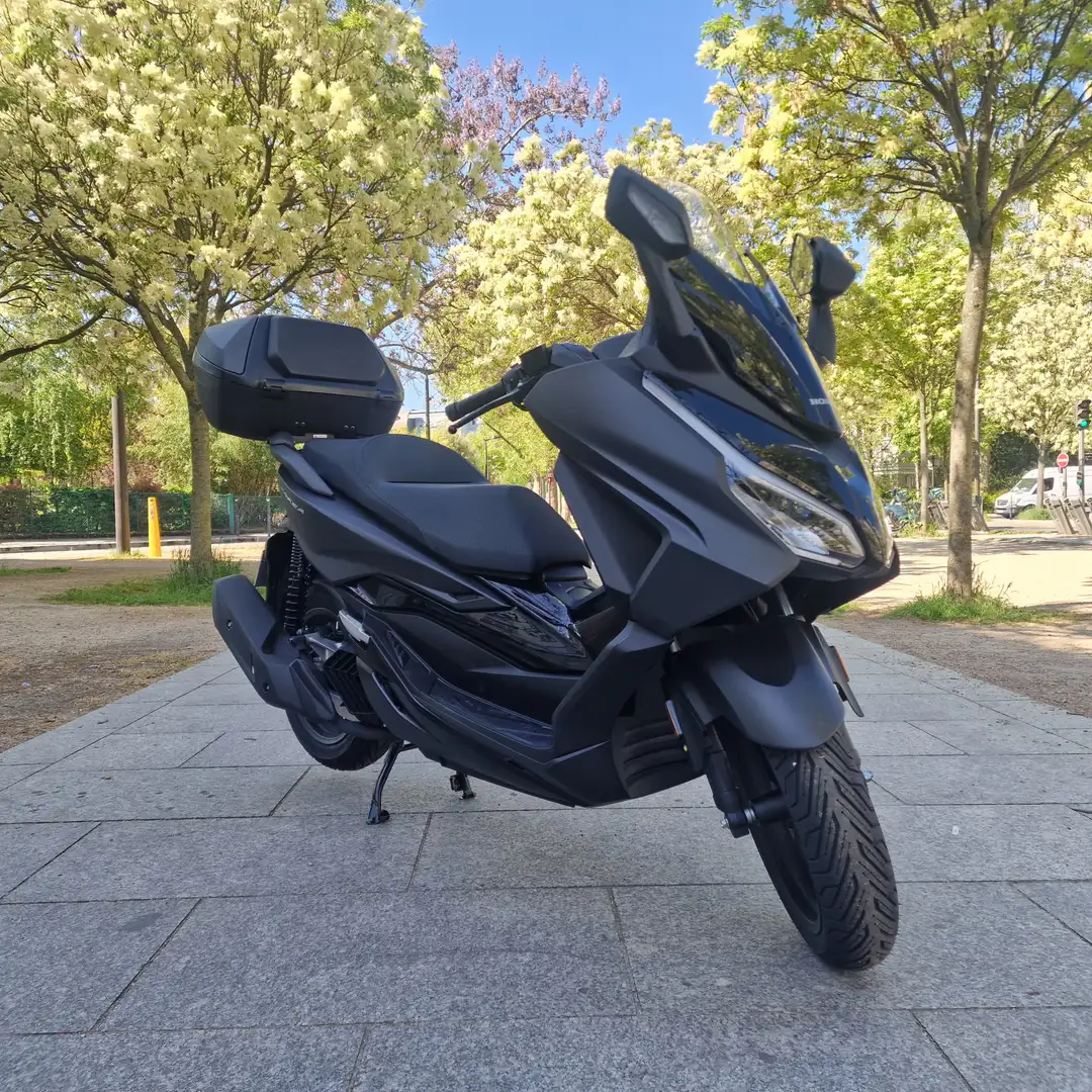 Honda Forza 125 Gri - 1