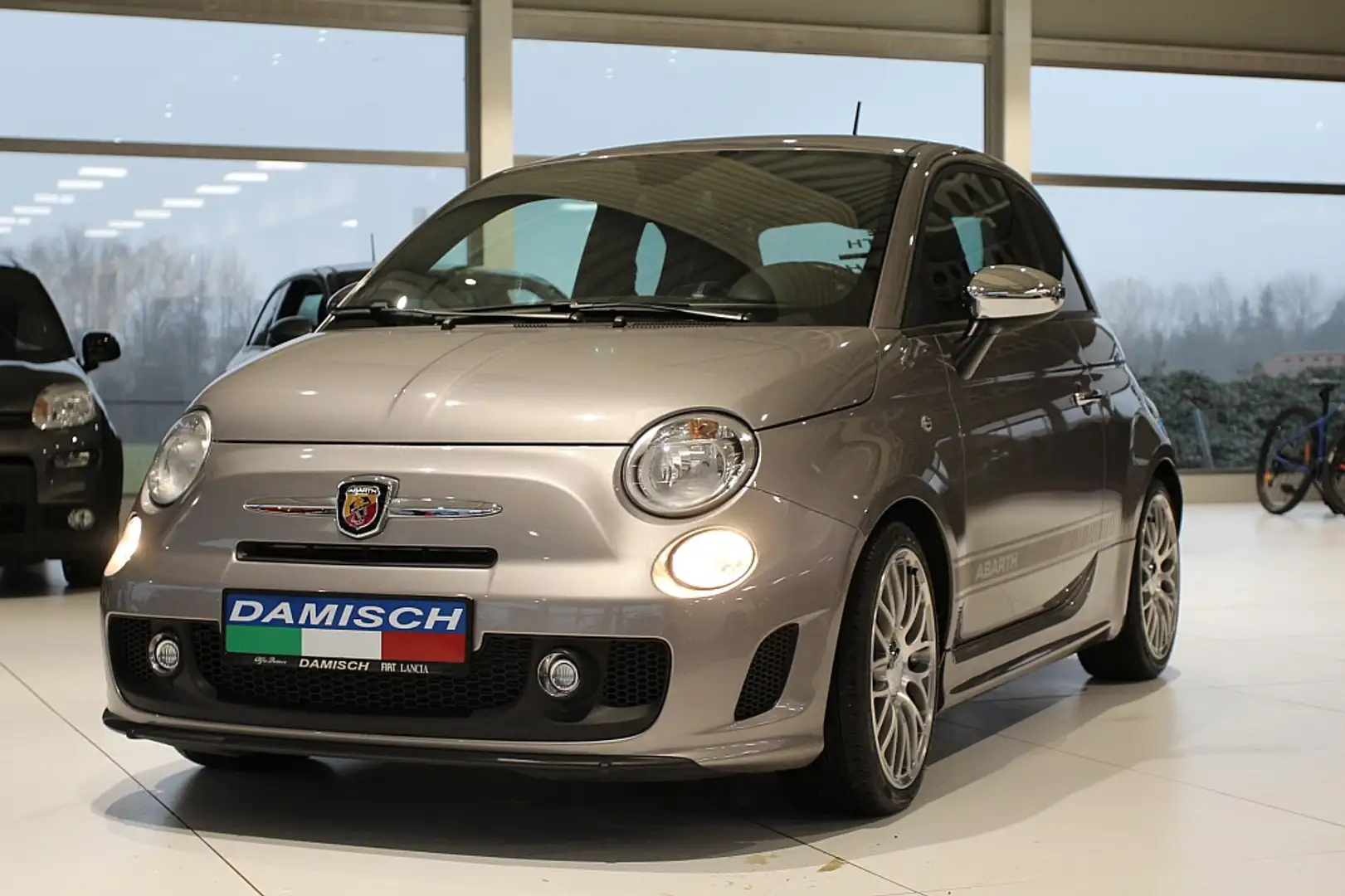 Abarth 500 Abarth 500 DA 0 A 100 Grau - 1