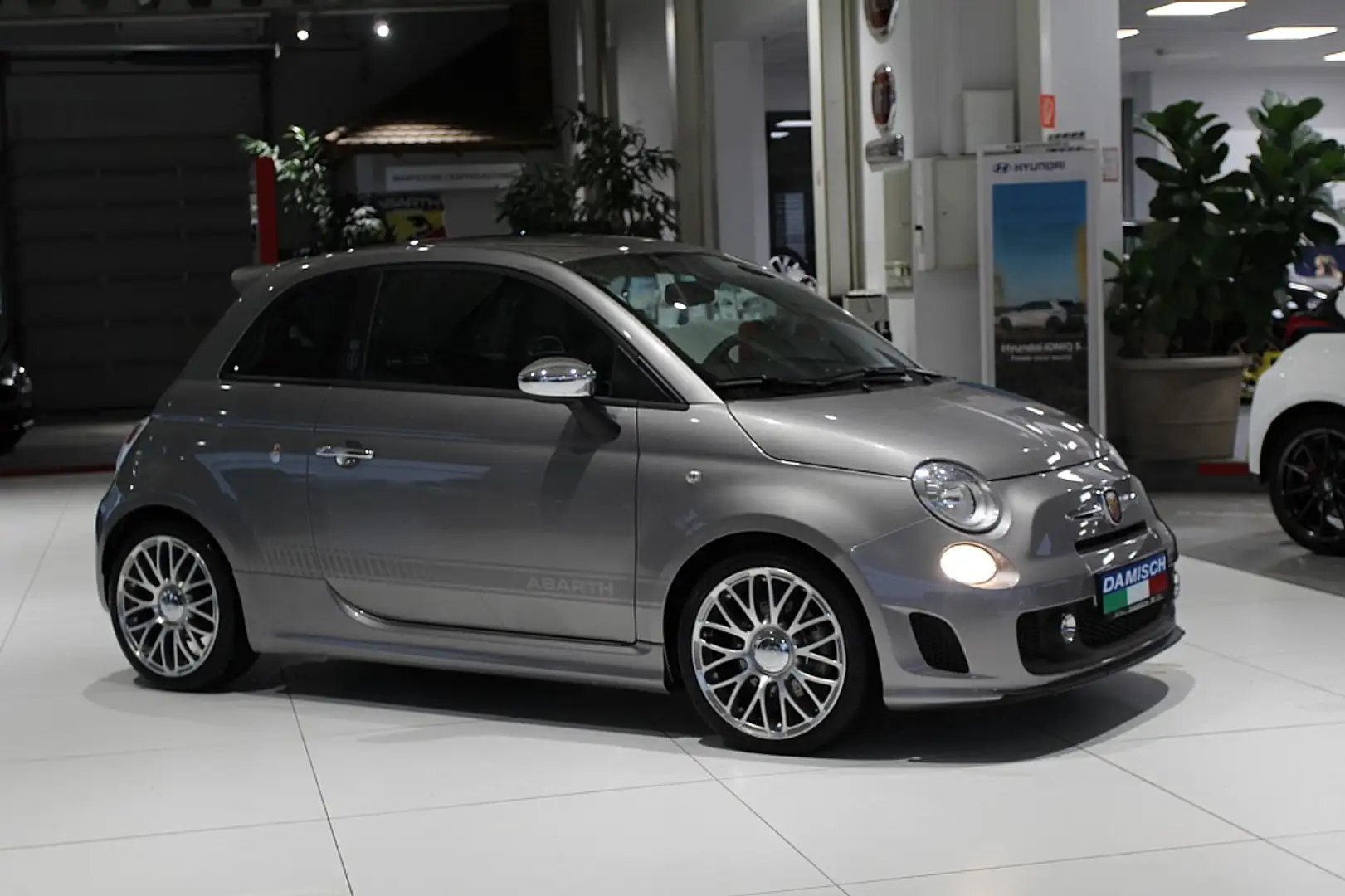 Abarth 500 Abarth 500 DA 0 A 100 Grau - 2