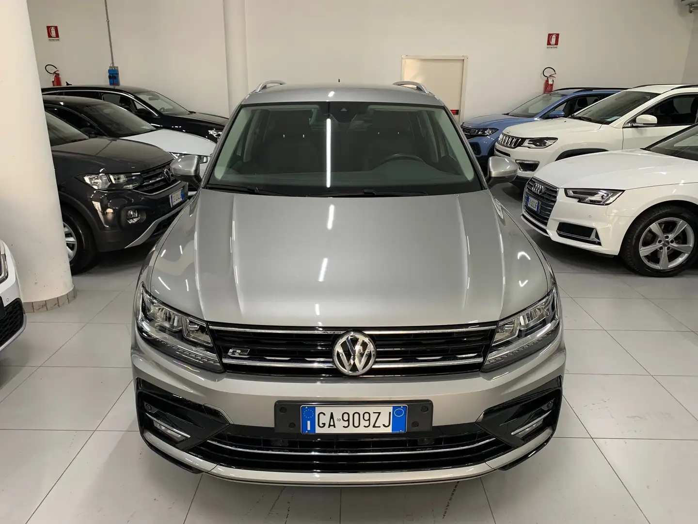 Volkswagen Tiguan 1.5 tsi Sport 130cv COME NUOVA!!! Argento - 2