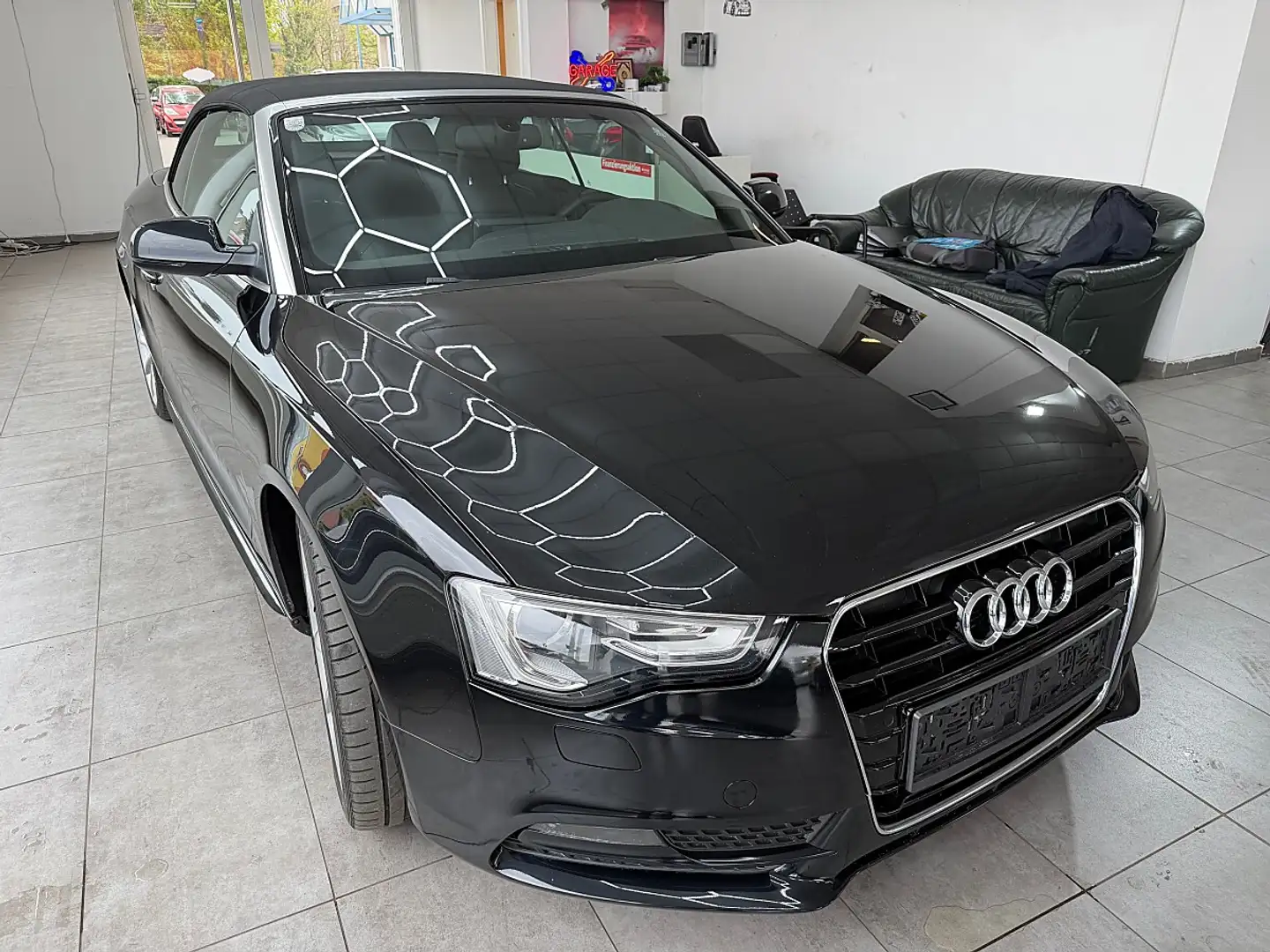 Audi A5 Cabrio 1,8 TFSI Aut. Schwarz - 2