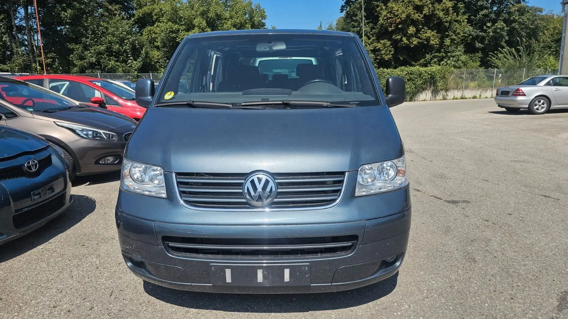 Volkswagen T5 Transporter Bus Multivan Comfortline*7 SITZ* Grau - 2