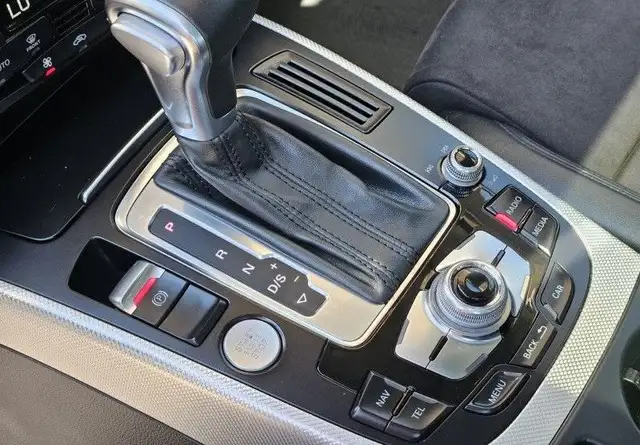 Audi A4 Allroad view 26