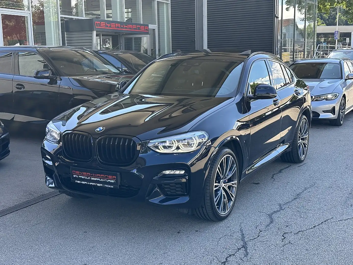 BMW X4 M 40i Aut. Schwarz - 1