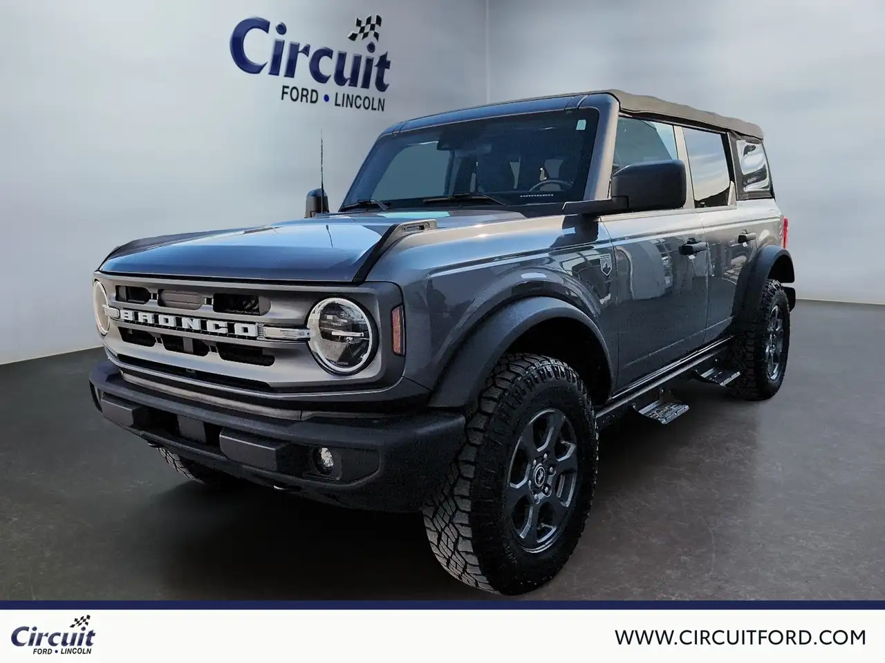 Ford Bronco снимка Ford Bronco
