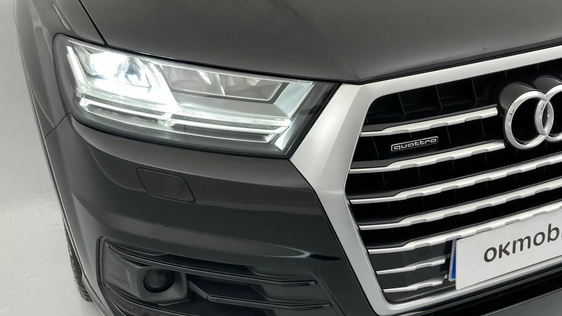 Audi Q7 45 TDI quattro-ultra S tronic Чорний - 2