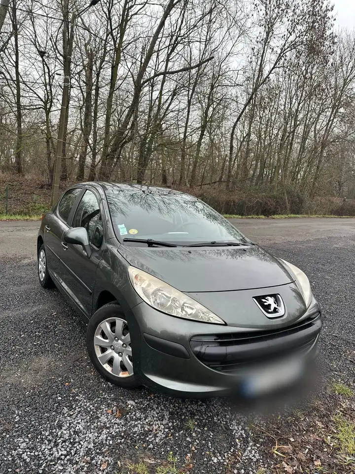 Peugeot 207 1.4 HDi 70ch Premium