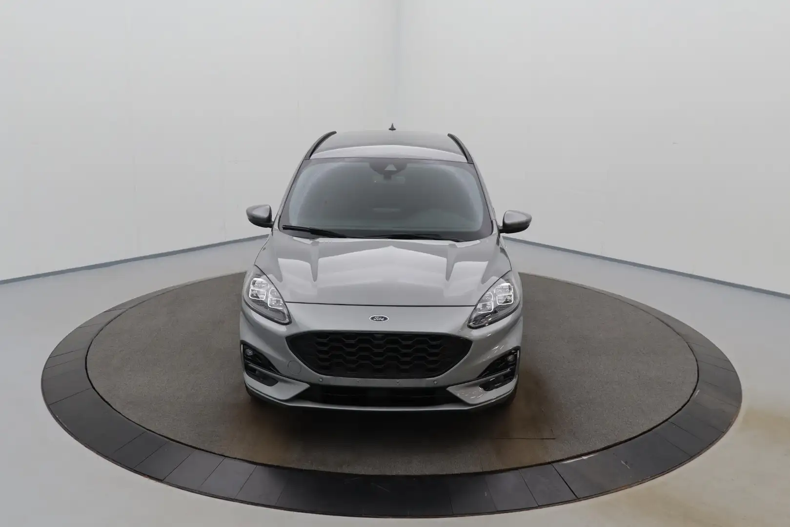 Ford Kuga PHEV ST-Line X|Driver Assist|Winterpack|B&O Sound Zilver - 2