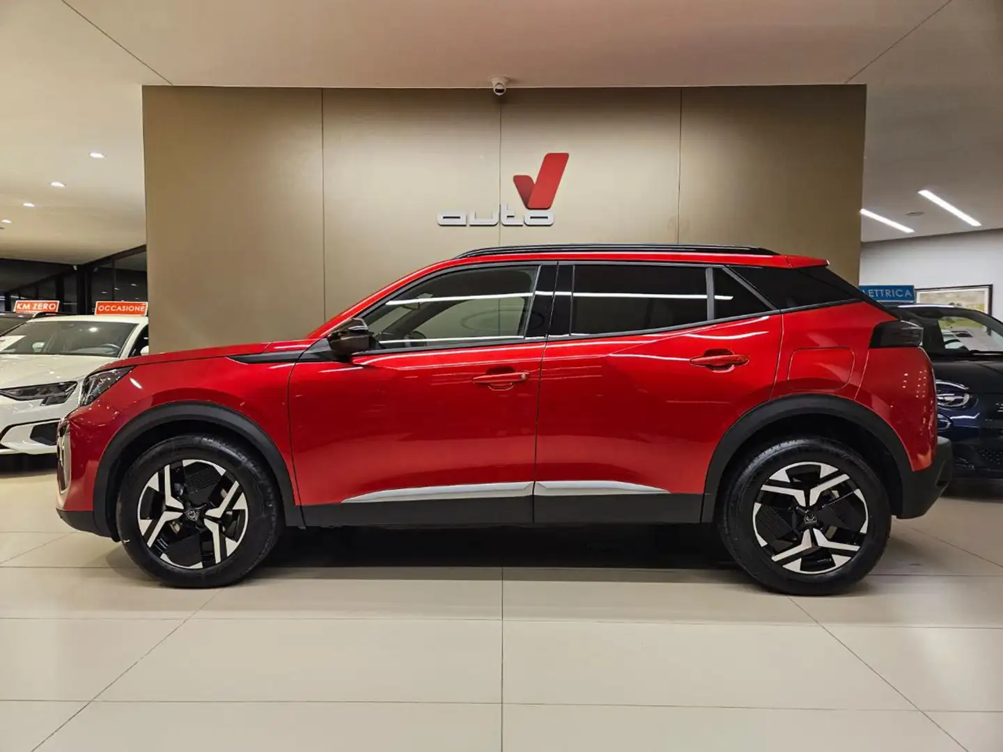 Peugeot 2008 PureTech 100 S&S Allure Rosso - 1