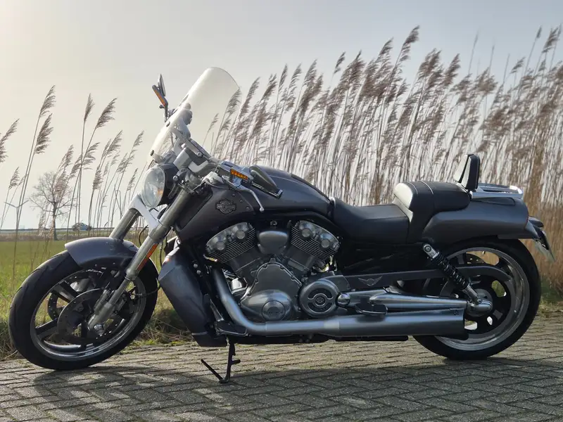 Harley-Davidson VRSC V-Rod
