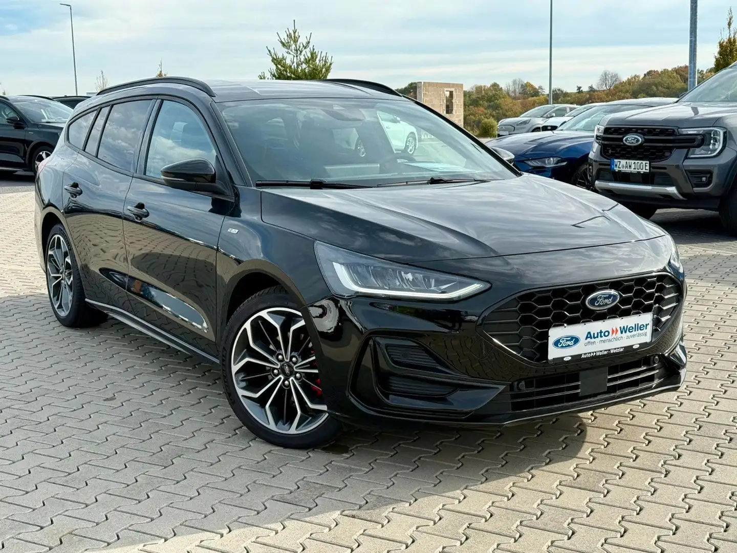 Ford Focus Turnier ST-Line X 1.0 EcoBoost ACC 18-Zoll Schwarz - 2