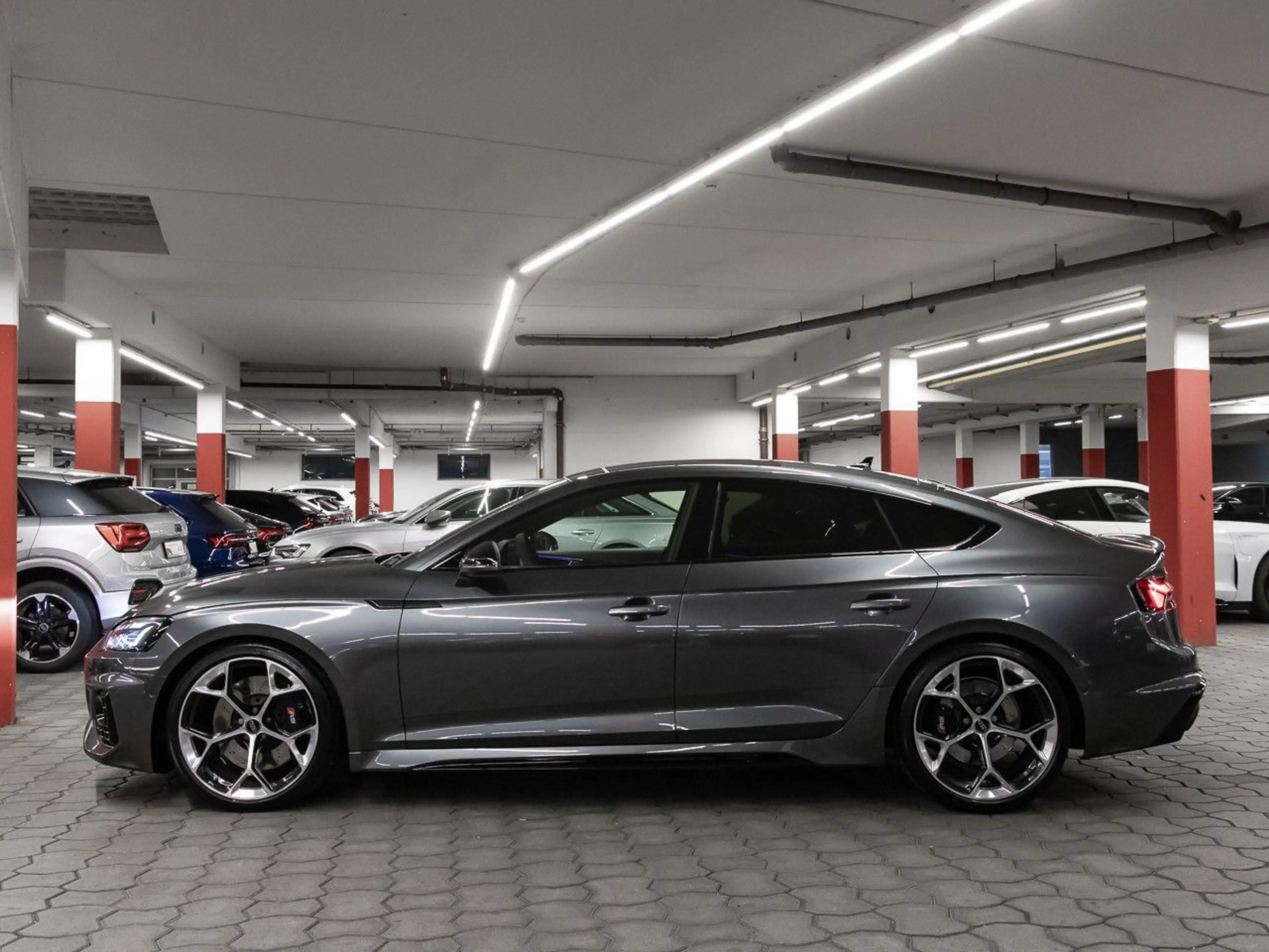 Audi RS5 TFSI quattro HeadUp Pano B&O 360° — photo 3