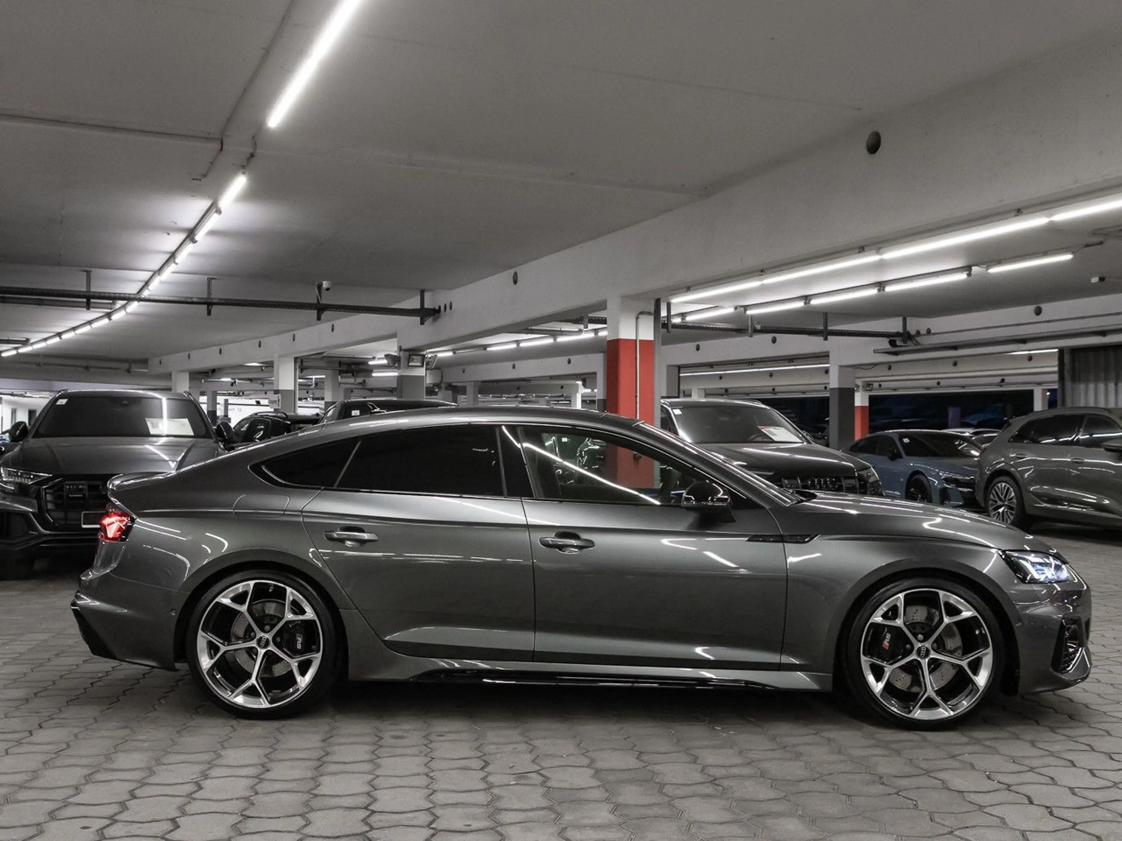 Audi RS5 TFSI quattro HeadUp Pano B&O 360° — photo 6