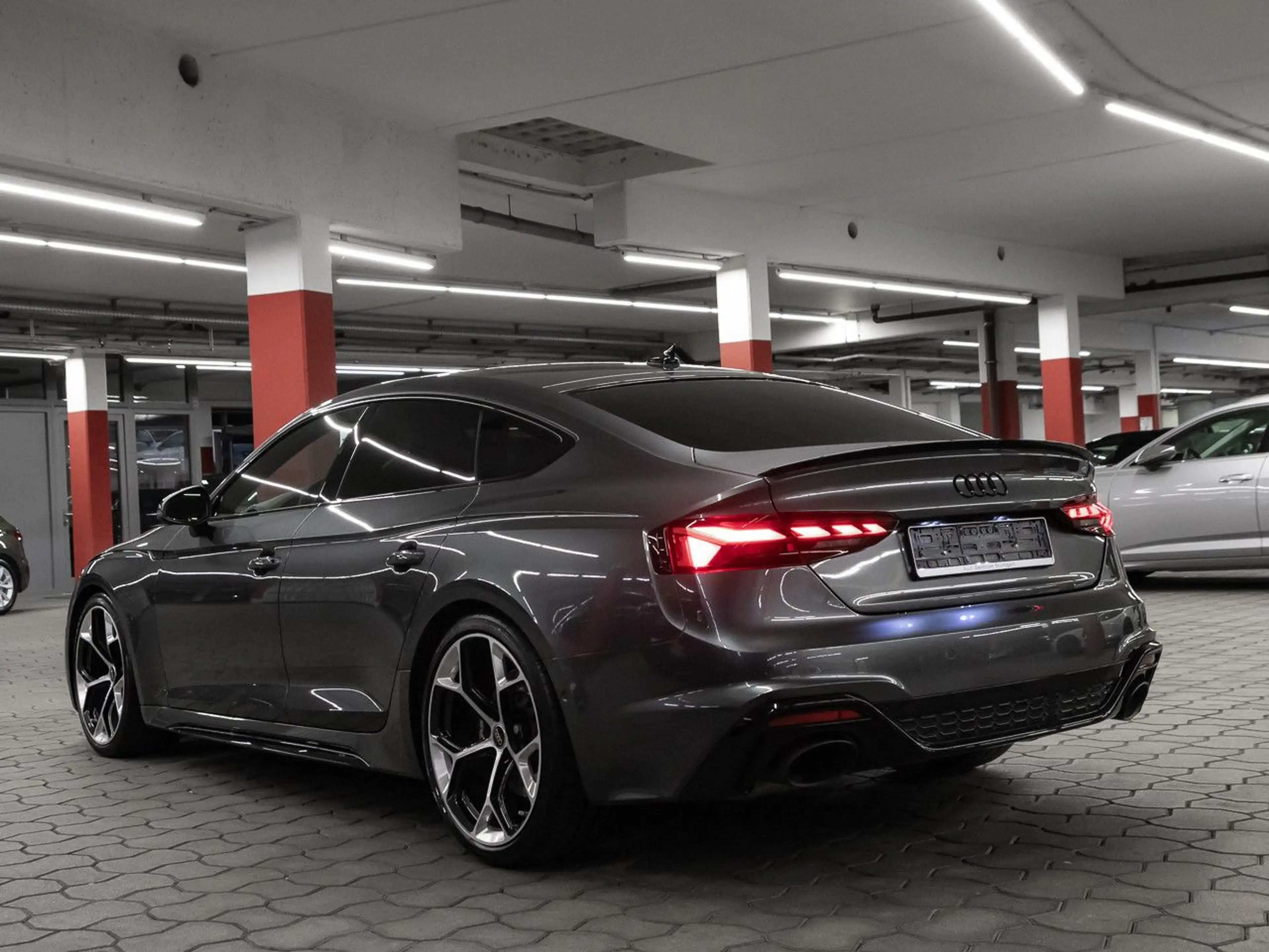 Audi RS5 TFSI quattro HeadUp Pano B&O 360° — photo 4