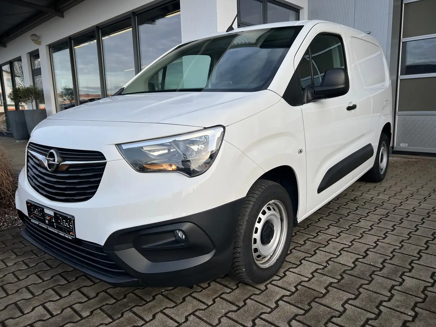 Opel Combo 1.5 CDTI DPF AHK Kamera Navi Carplay Weiß - 2