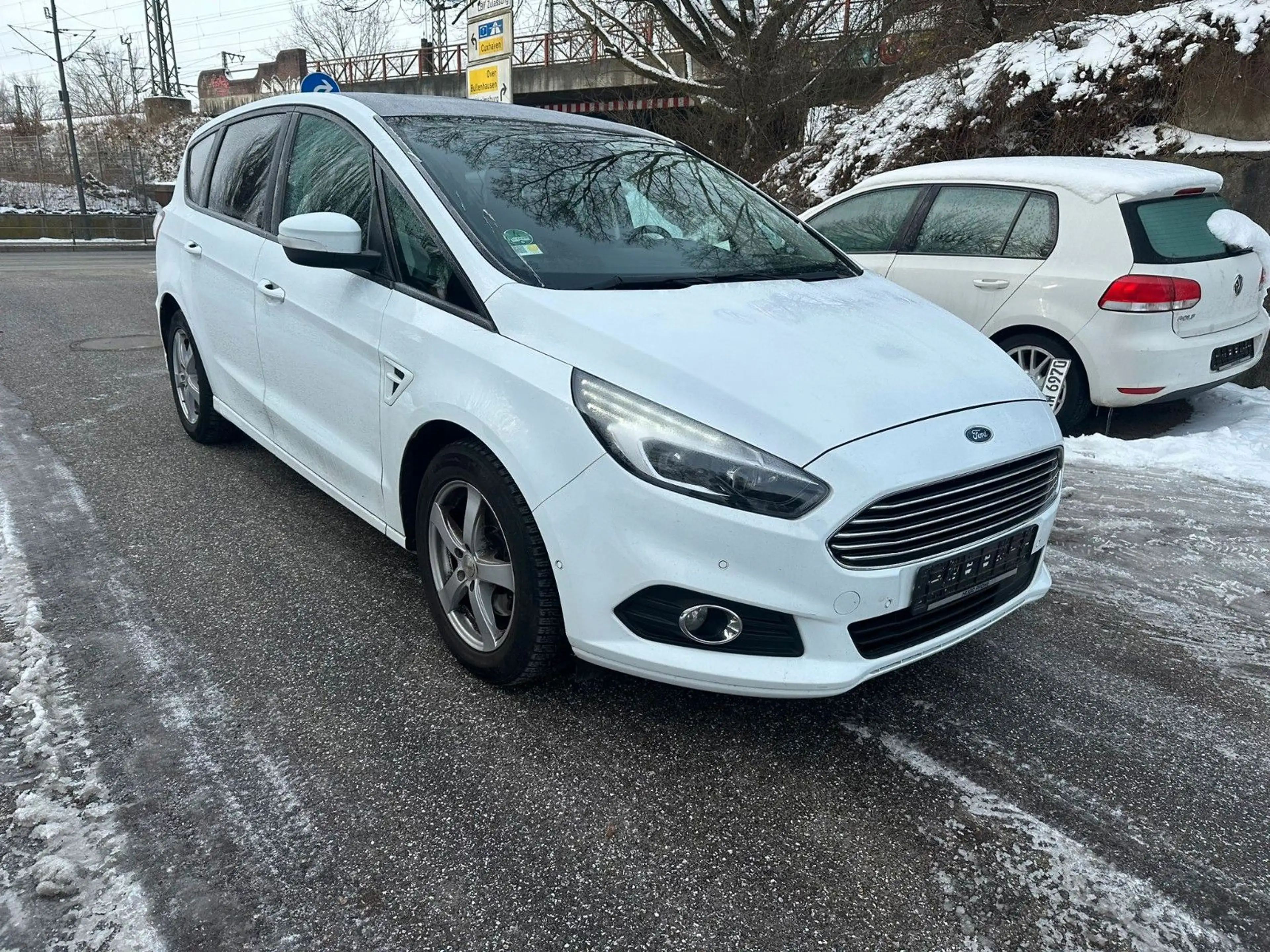 Ford S-Max S-MAX Business*AUT*8GANG*NAV*KAMR*LED* — photo 2