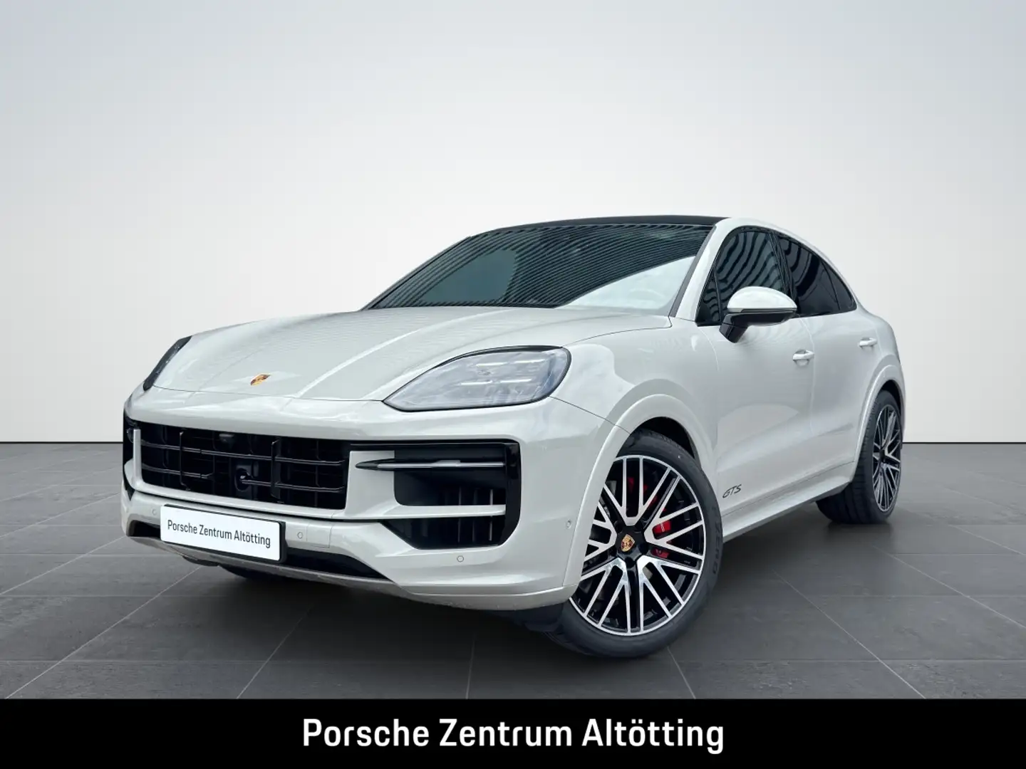 Porsche Cayenne GTS Coupe | PDCC | Hinterachslenkung | Grijs - 2