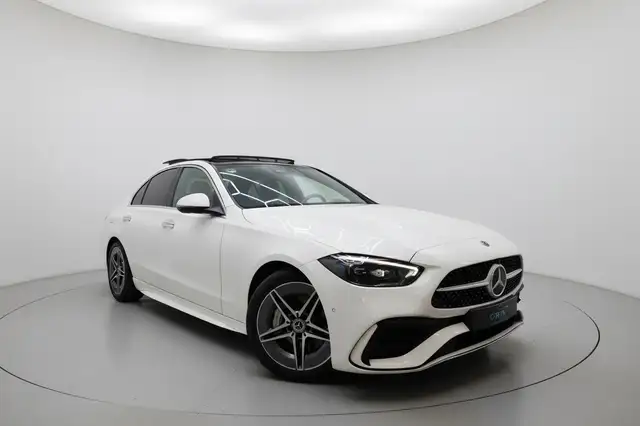 Mercedes-Benz C Class view 3