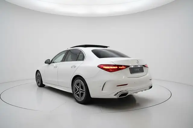 Mercedes-Benz C Class view 8