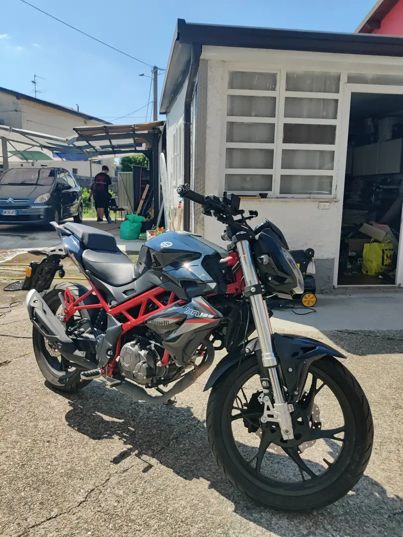 Benelli BN 125 Negru - 1