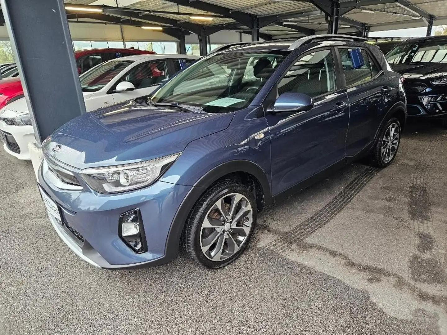 Kia Stonic 1,25 MPI ISG Österreich Edition Bleu - 2