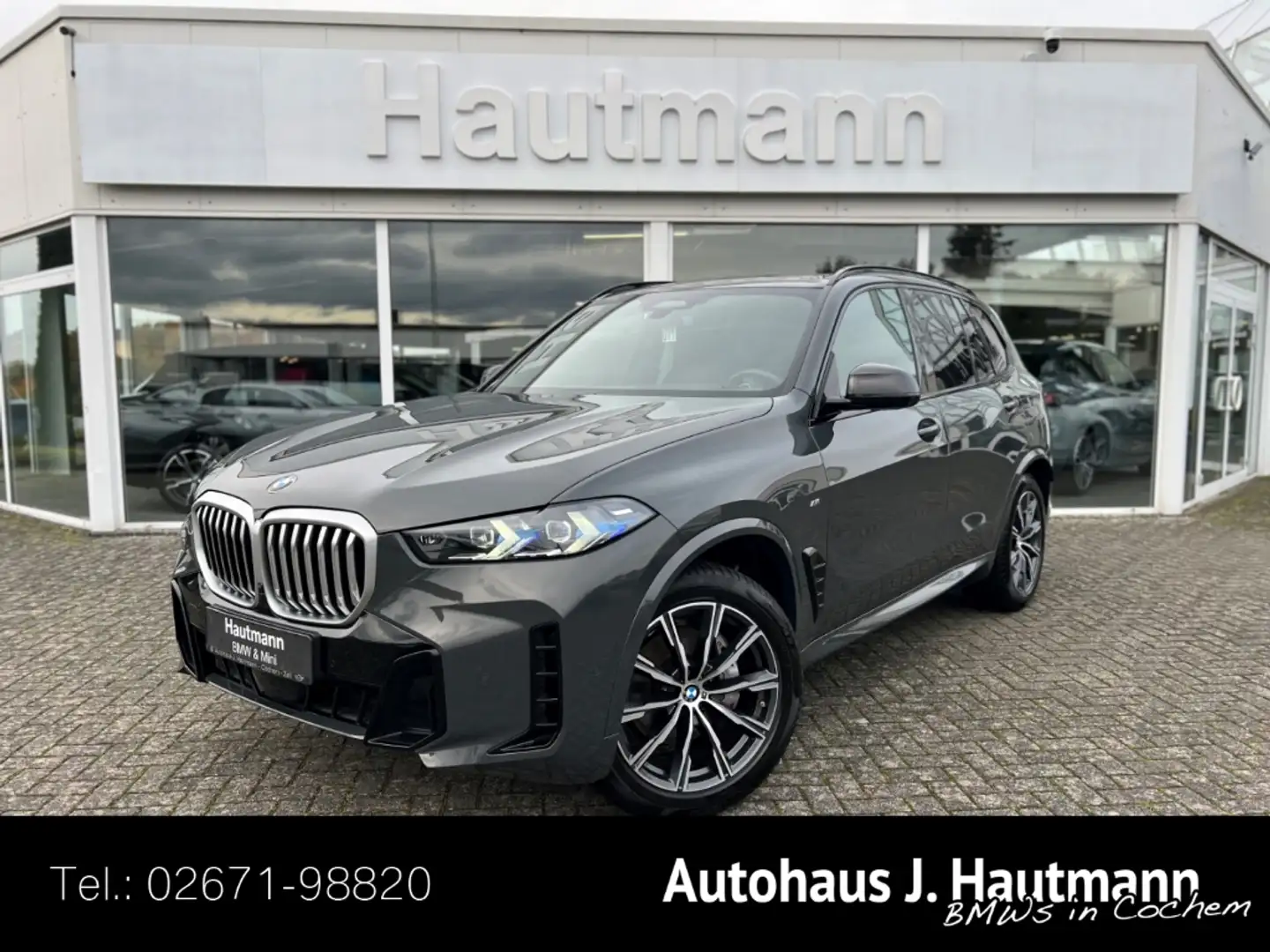 BMW X5 40d xDrive M SPORT *NP:120.690€*AHK*PANO*ACC*H&K*3 Grau - 1