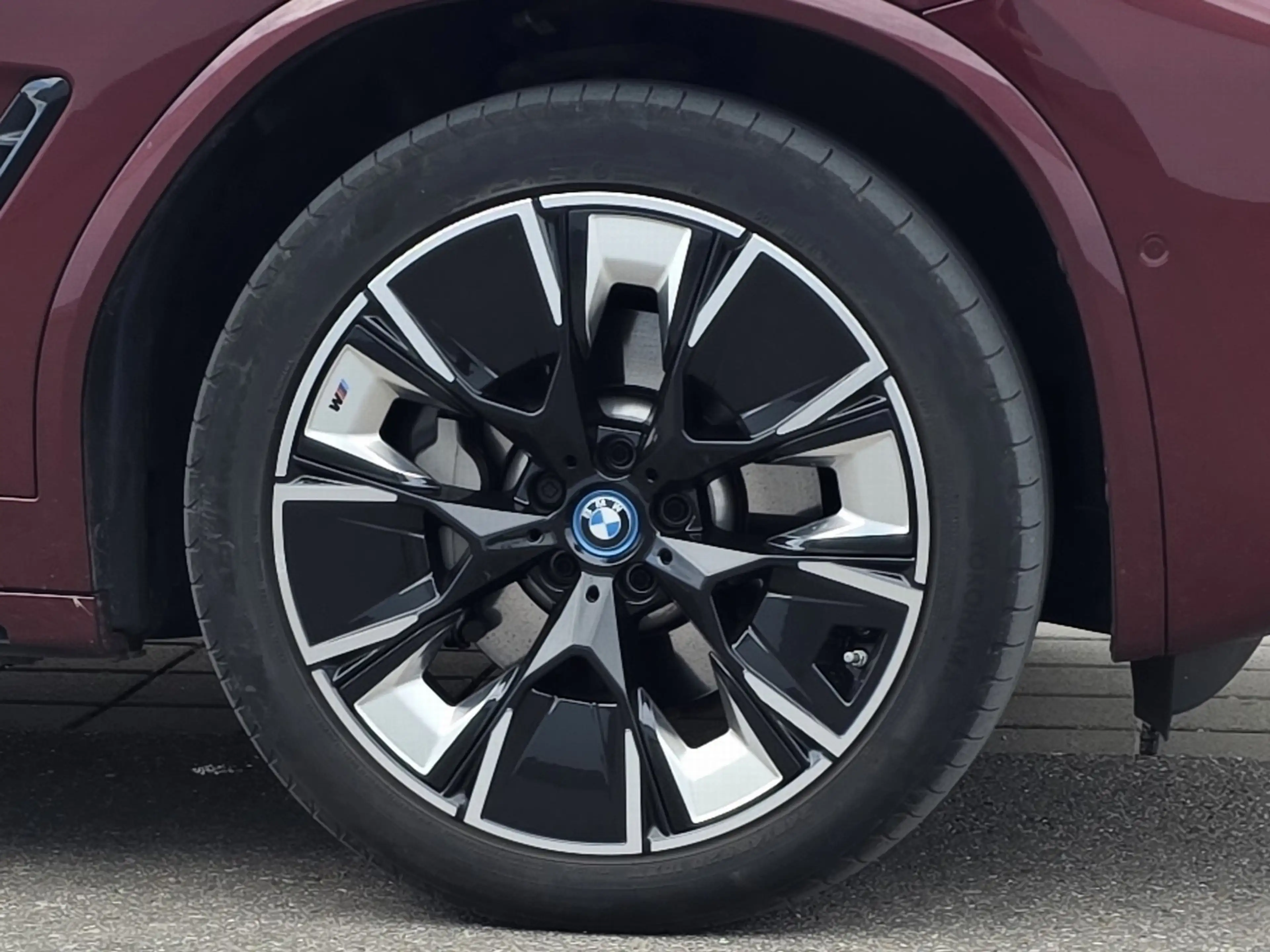 BMW iX3 Impressive 360° AHK Pano S-Dach SpoSi ACC — photo 12