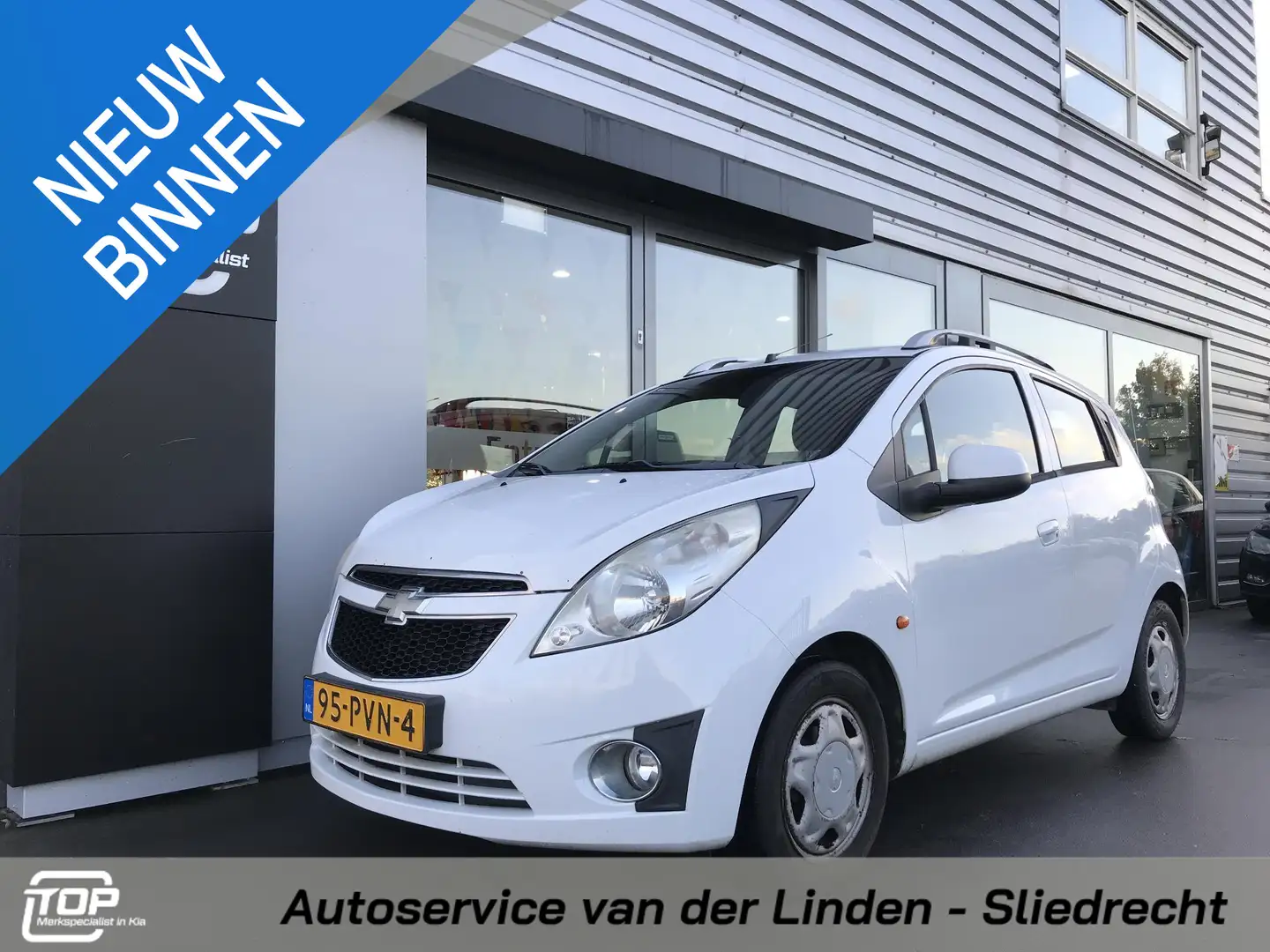 Chevrolet Spark 1.0 16V LS Blanc - 1