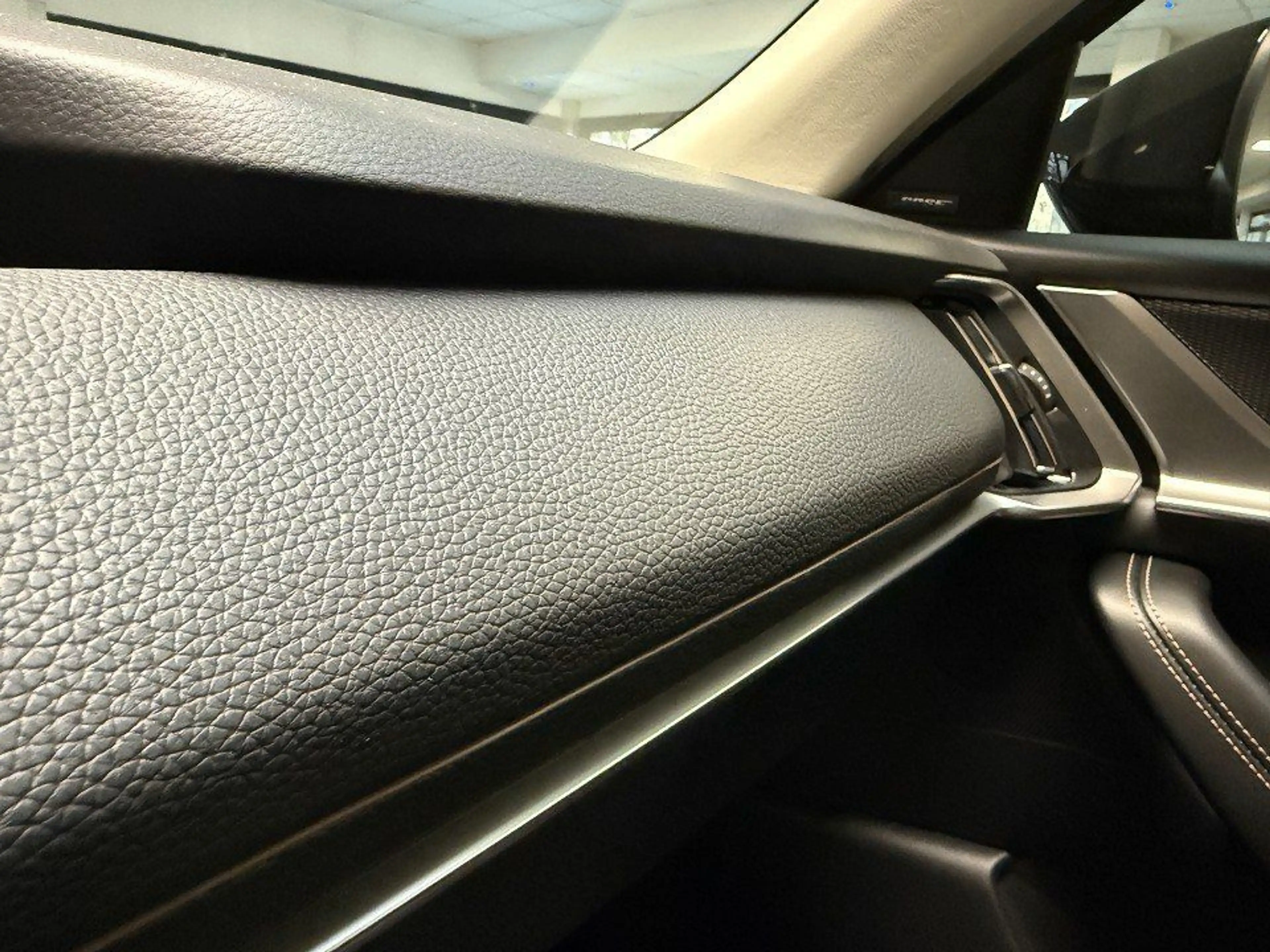 Mazda CX-60 2.5 327PS PHEV Homura Matrix-LED Bose Navi — photo 15