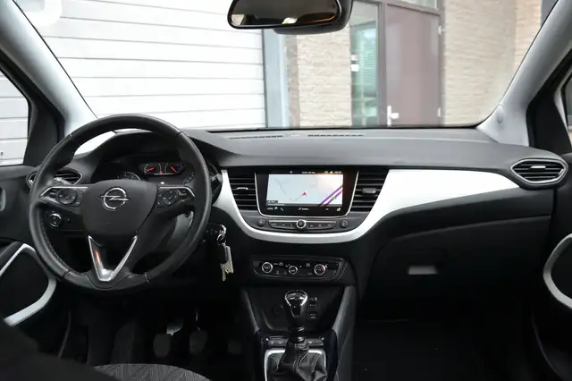 Opel Crossland view 8