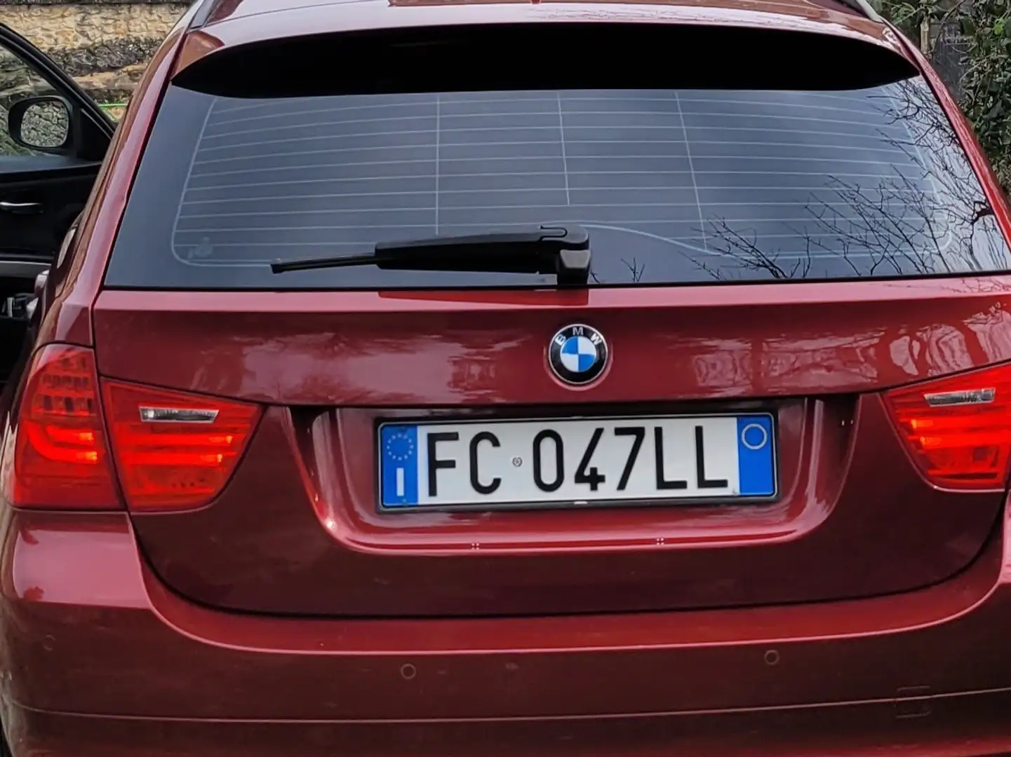 BMW 316 Touring 316d 115 ch Edition Червоний - 2