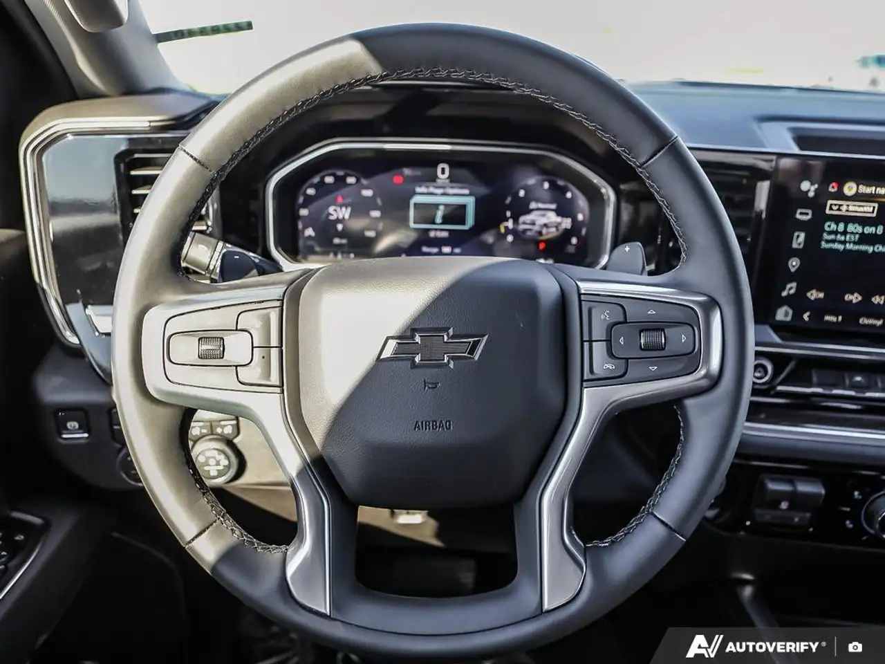 Chevrolet Silverado 1500 снимка Chevrolet Silverado 1500