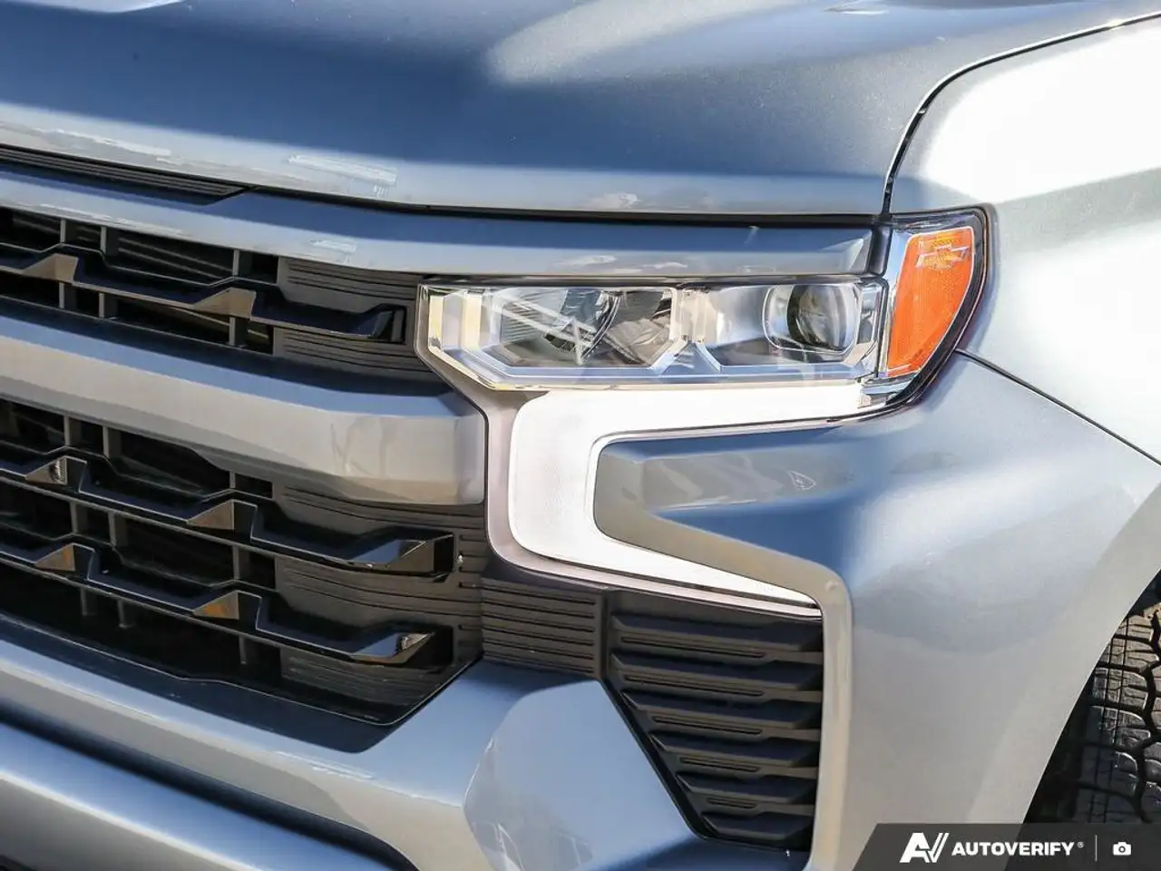 Chevrolet Silverado 1500 снимка Chevrolet Silverado 1500