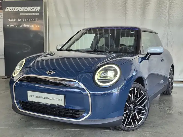 MINI Cooper E Favoured Trim / Paket M
