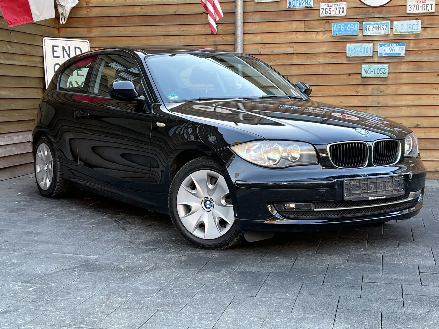 BMW 116 116d SHZ Klima Allwetter PDC 6 Gang TÜV Negru - 2