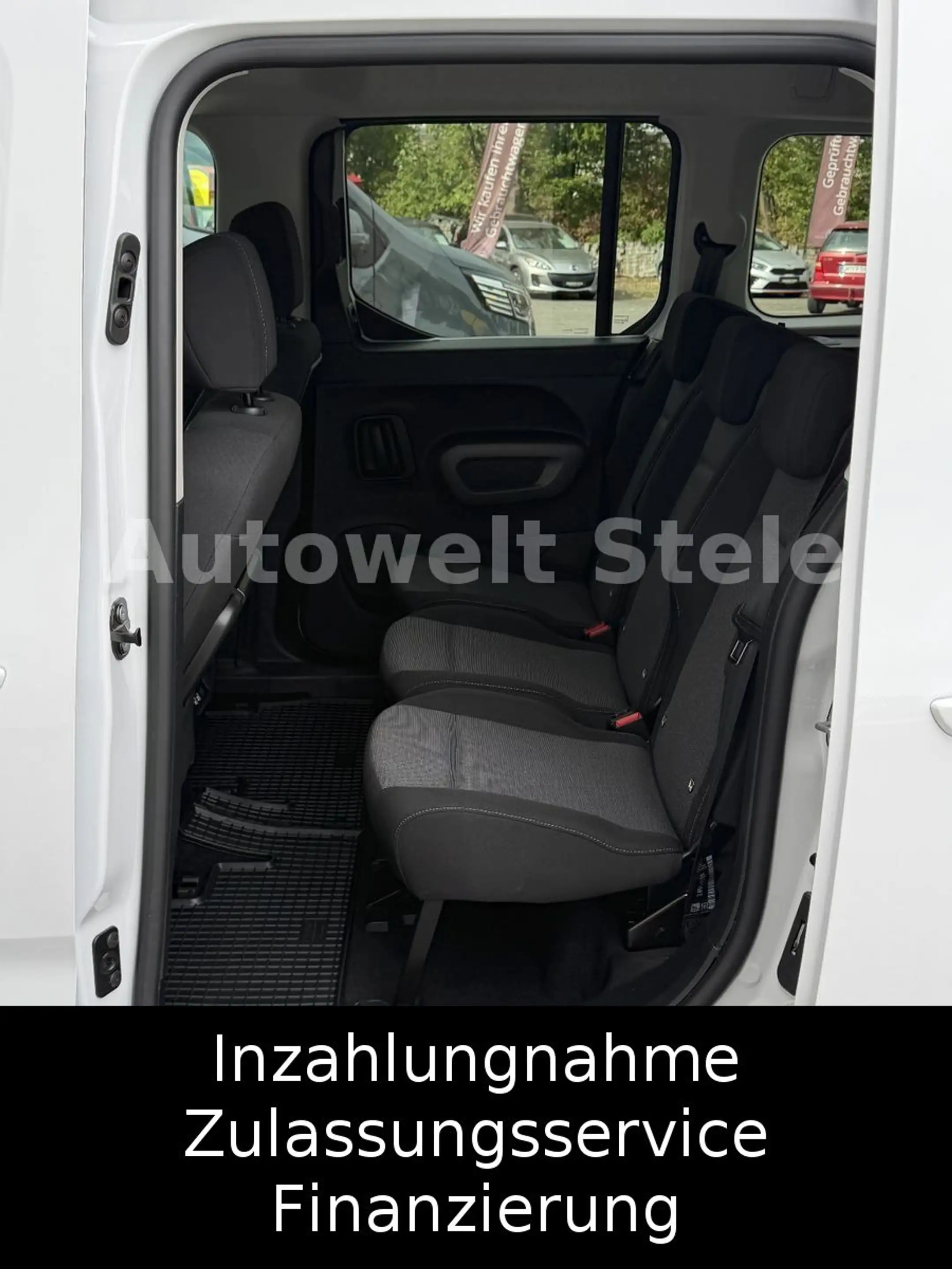 Toyota Proace City L2 Lounge Navi Pano Winerp. 7Sitzer — photo 7