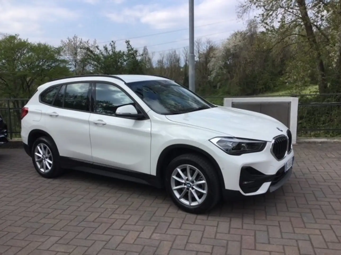 BMW X1 X1 xdrive18d Business Advantage auto Blanc - 2