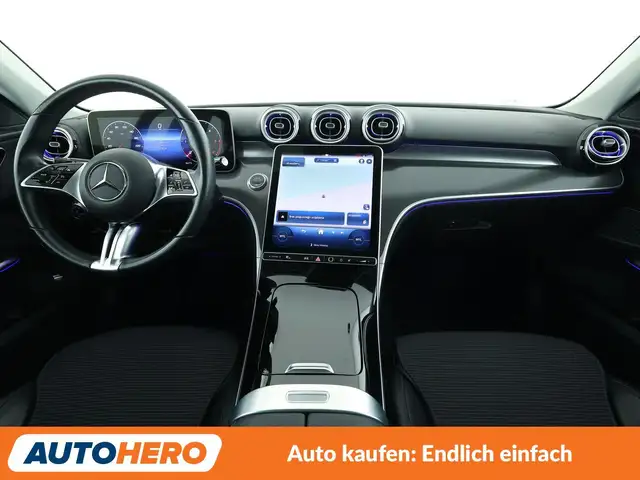 Mercedes-Benz C-Class view 12