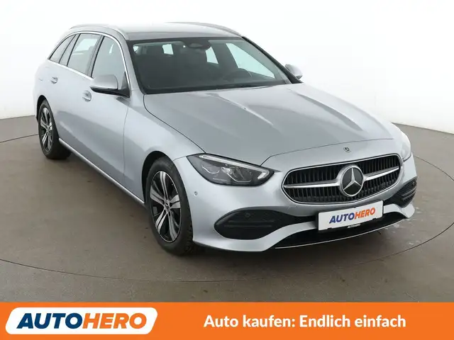 Mercedes-Benz C-Class view 8