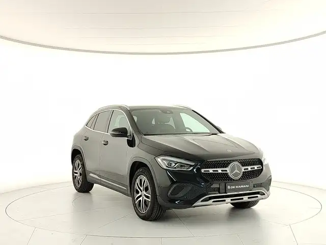 Mercedes-Benz Gla view 7