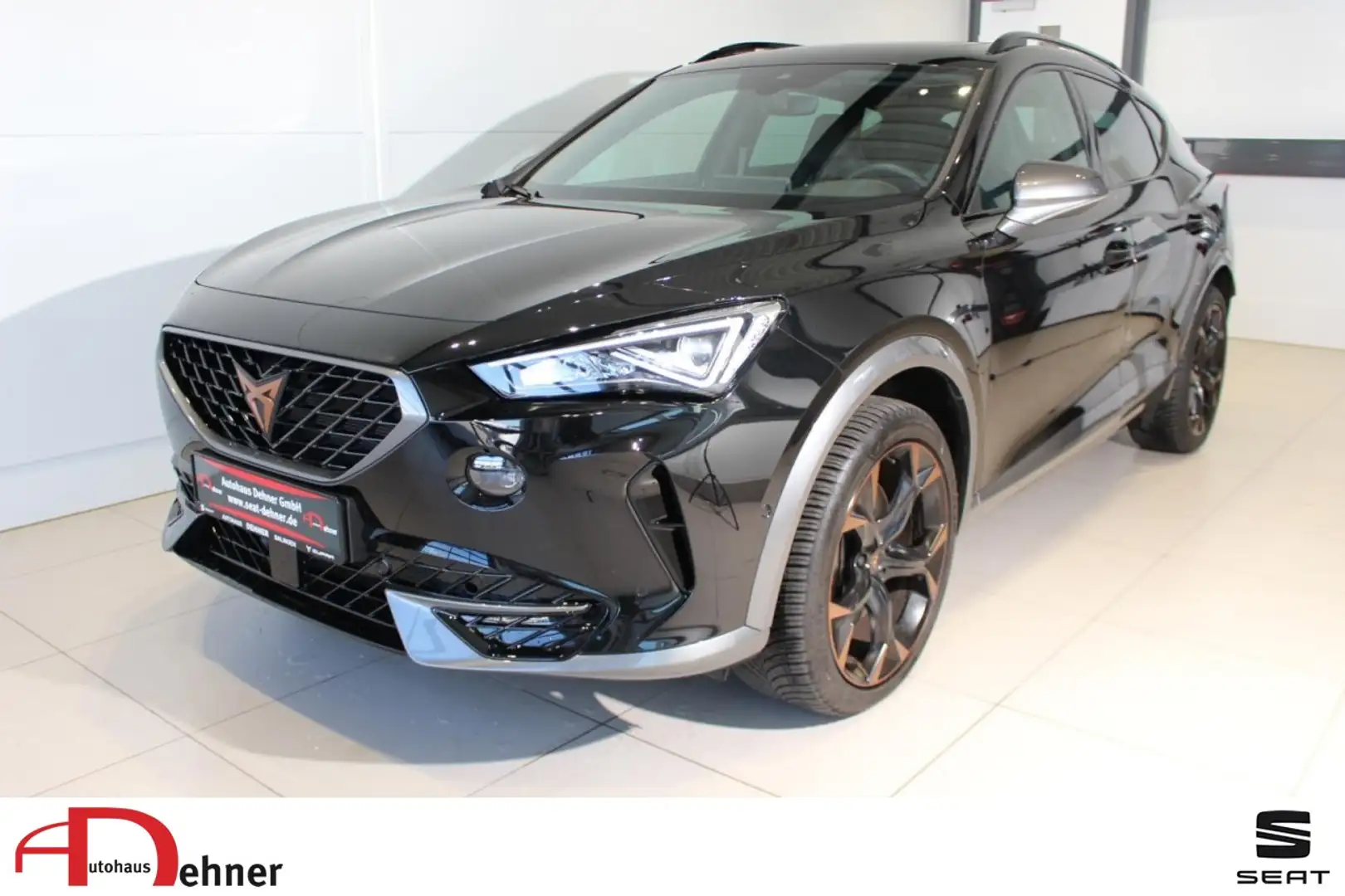 CUPRA Formentor VZ 2.0 TSI DSG 4Drive 4JGAR/AHK/PANO/elHK Klima Schwarz - 1
