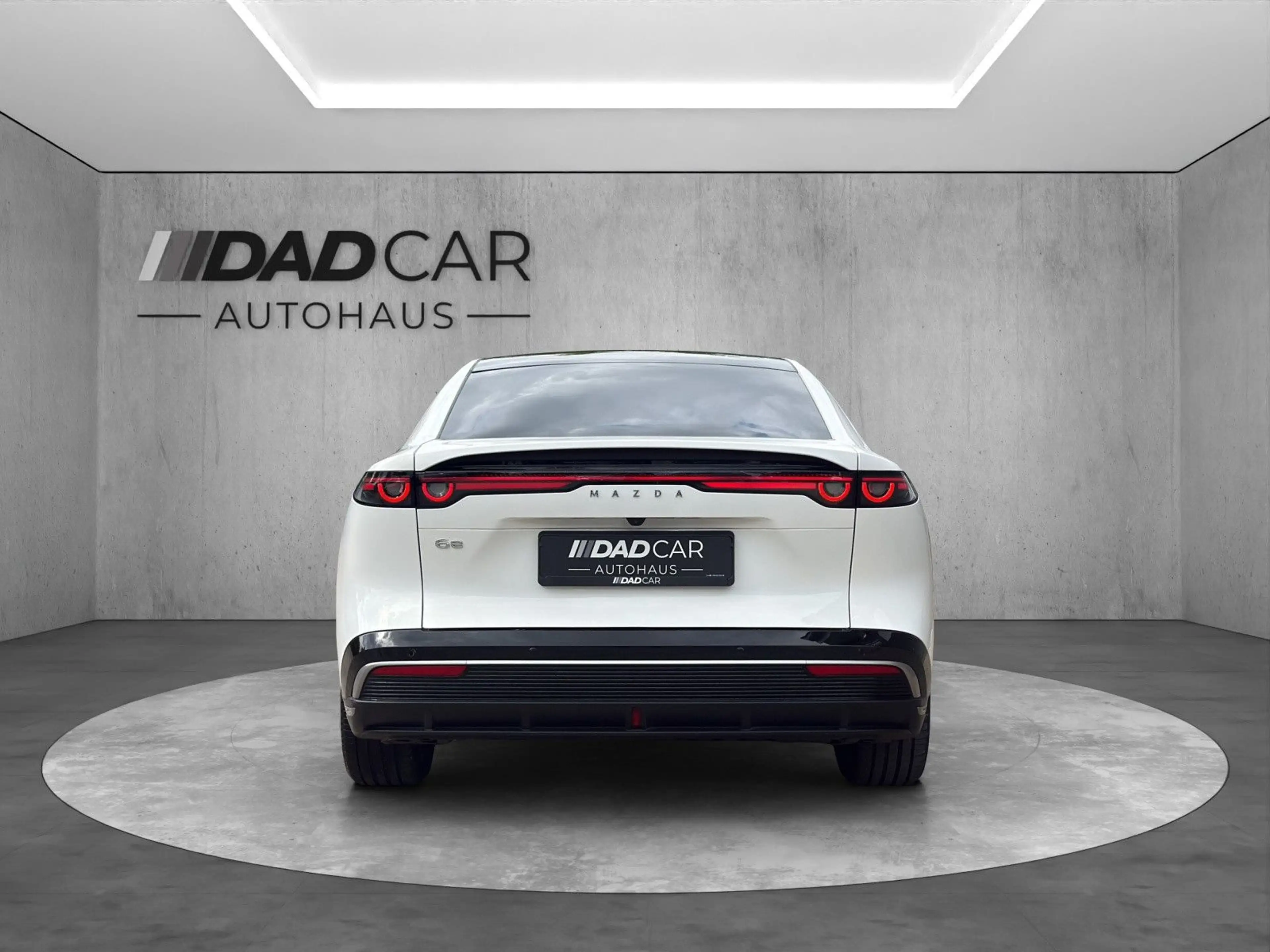 Mazda 6 190 kW EV Takumi*LED*360°*ACC*HUD*PANO*CARPLAY — photo 4