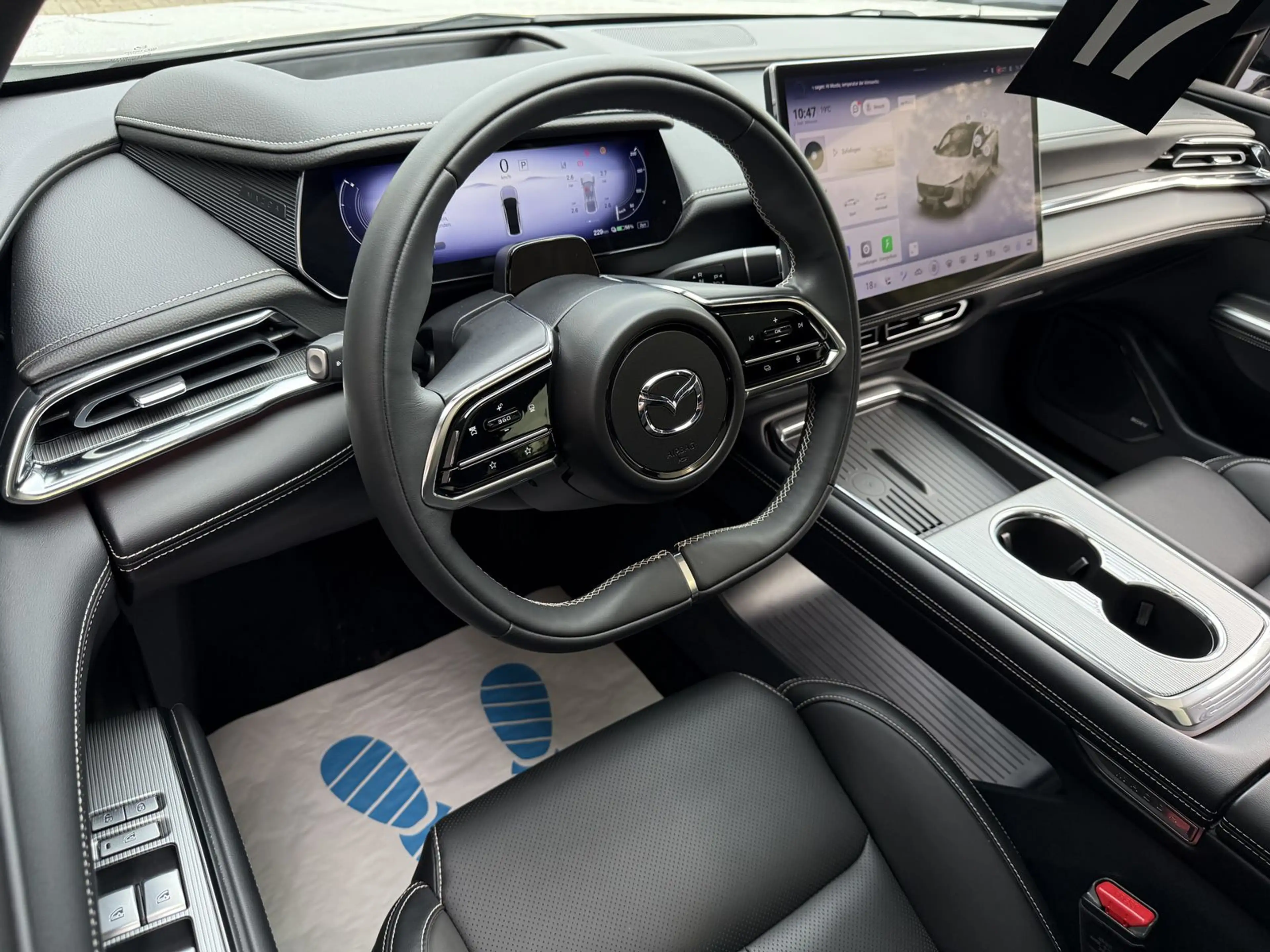 Mazda 6 190 kW EV Takumi*LED*360°*ACC*HUD*PANO*CARPLAY — photo 5