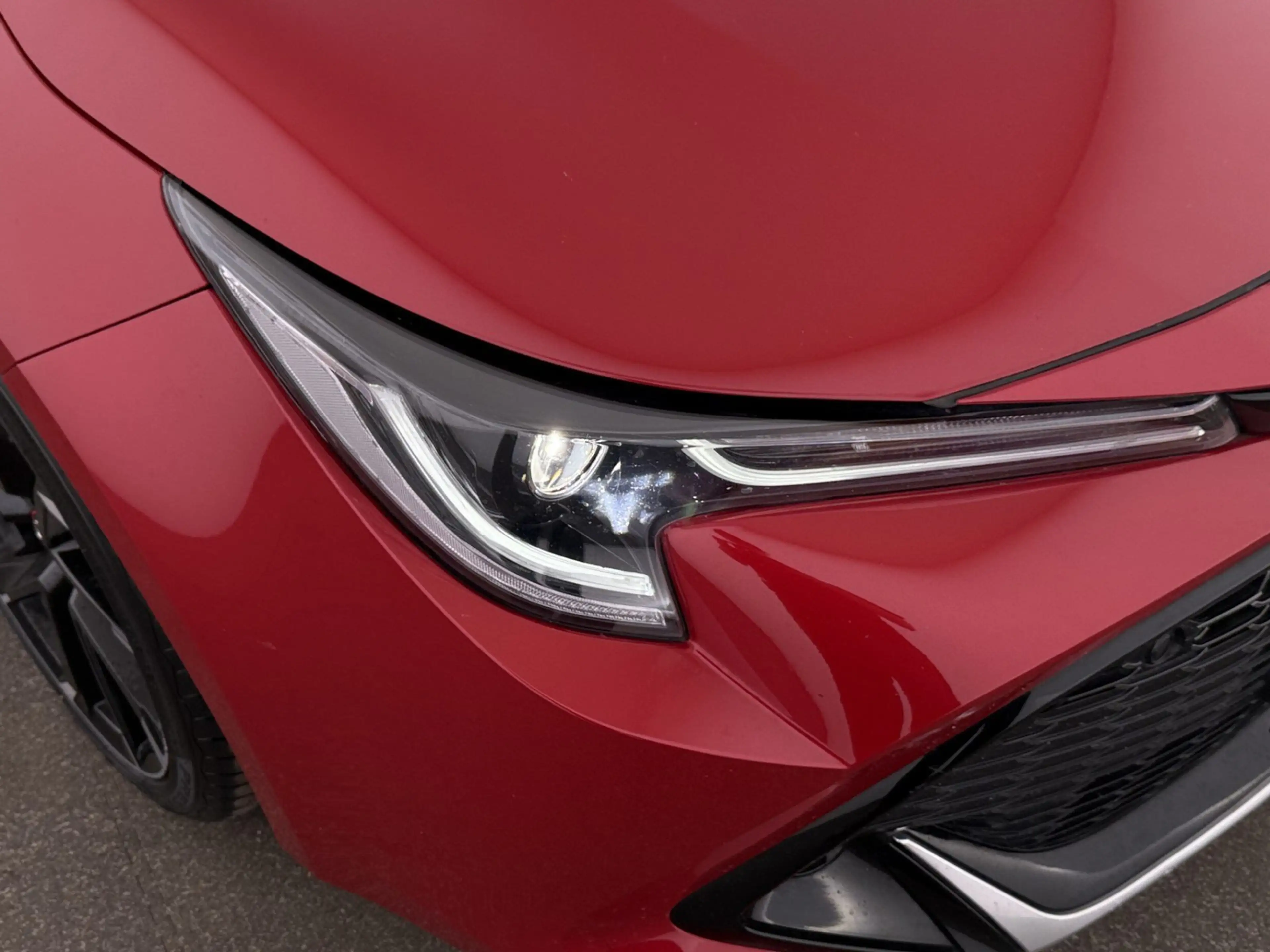 Toyota Corolla 2.0 Lounge Aut LED LEDER NAVI SITZHZG — photo 12