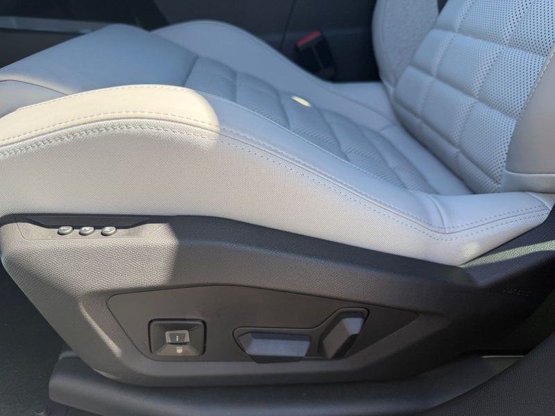 Citroen C5 Aircross 145 Hybrid Team D*MATRIX-LED*LEDER* — photo 10