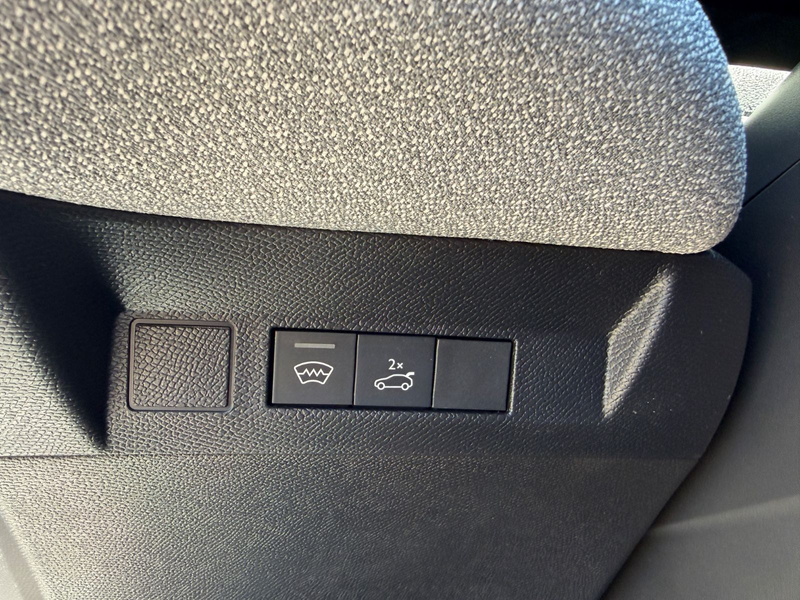 Citroen C5 Aircross 145 Hybrid Team D*MATRIX-LED*LEDER* — photo 11