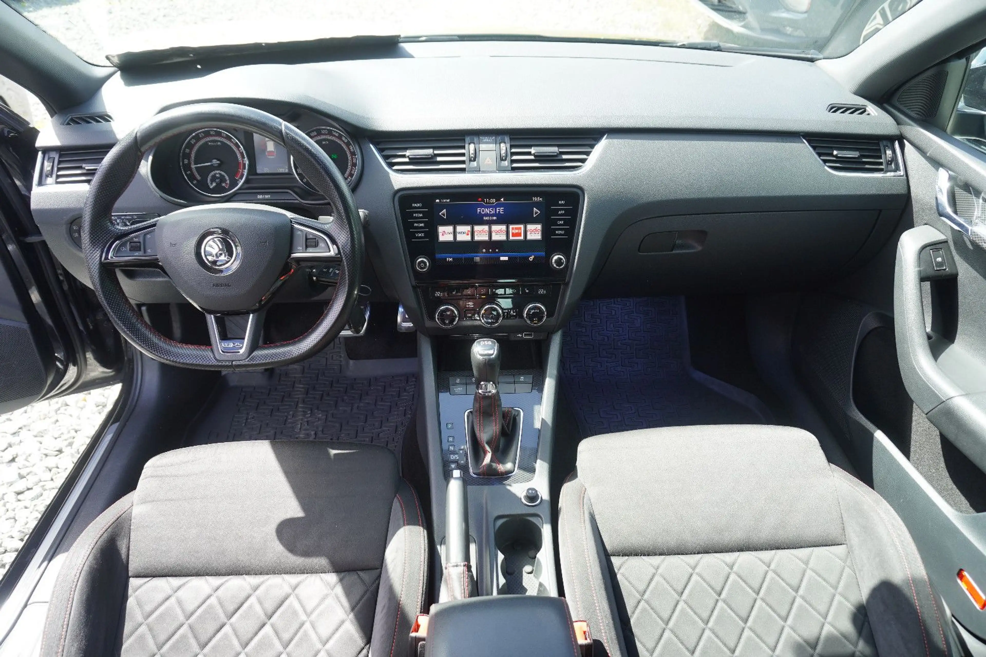 Skoda Octavia Combi RS  ~Autm~Amundsen~Pano~DAB~LED~ — photo 10