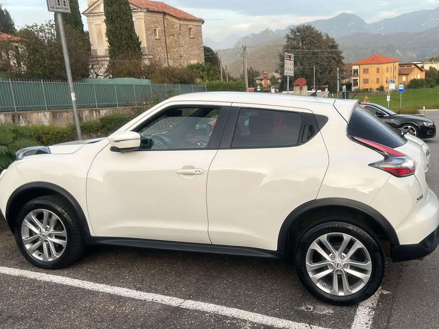 Nissan Juke Juke I 2015 1.5 dci N-Connecta 110cv Bianco - 2